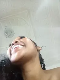 ConnieSmall24 webcam model stream image