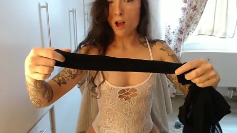 Davinja webcam model stream image