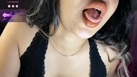 _neesha_414_ webcam stripchat model stream image