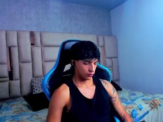 Croy Myers webcam model stream image