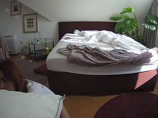 voyeurcam-julmodels-whitebed-6 webcam model stream image