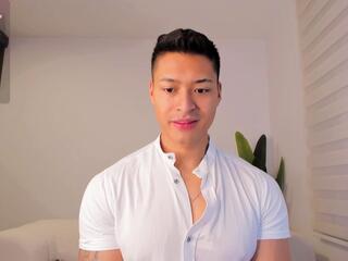 Will Hernandez webcam model stream image