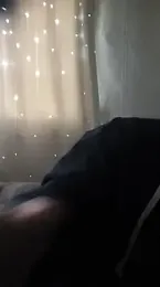 KoreanMilk webcam model stream image