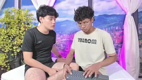 SluttyBoyDuo webcam model stream image