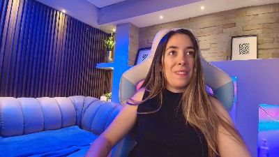 AuroraSwan webcam model stream image