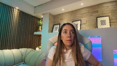 AuroraSwan webcam model stream image