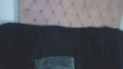 Luccy_1 webcam model stream image