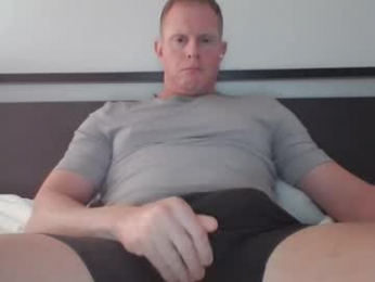 thickkredd8 webcam model stream image