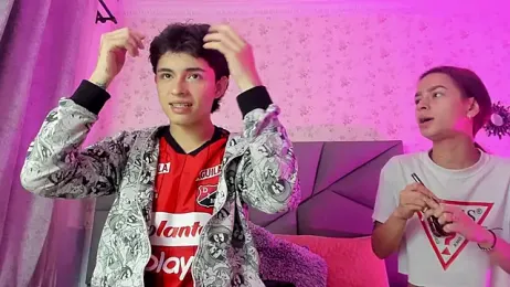 meganandtylerr19 webcam model stream image