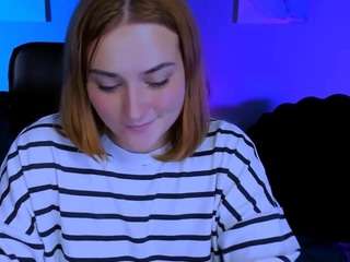 kim-classy webcam model stream image