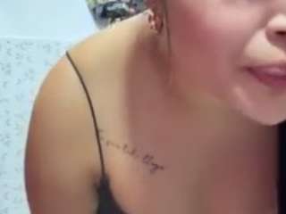sara-funn webcam model stream image