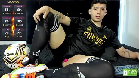 Noha_white webcam stripchat model stream image