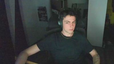 Khelanx webcam model stream image