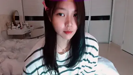 Miu1_girl webcam stripchat model stream image