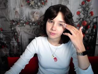 Cruela S webcam flirt4free model stream image