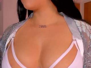 bonniiiee webcam camsoda model stream image