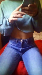 StarlinePink webcam model stream image