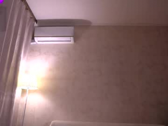 candylolly_ webcam model stream image