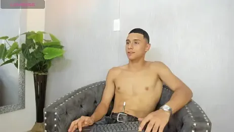 Lyon_Williams webcam model stream image