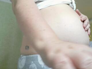 Kira Pride webcam model stream image