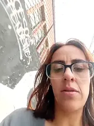 Jade_1-9 webcam model stream image