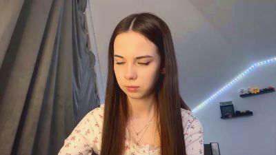 HertaMcginley webcam cam4 model stream image
