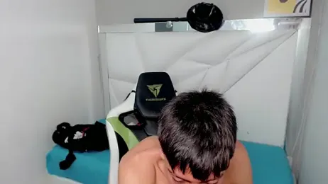 Liarr_ webcam model stream image