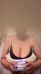 cochonne9744 webcam model stream image