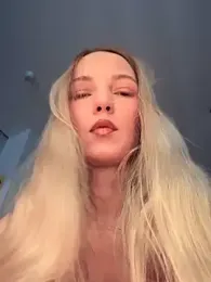 Adelina0001 webcam stripchat model stream image