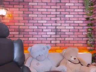 lady-po webcam model stream image