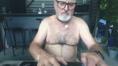 Devoteppslave webcam cam4 model stream image