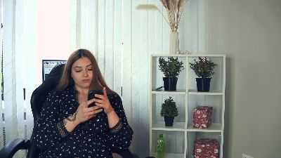 ErlinaHelm webcam model stream image