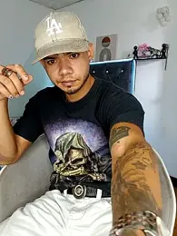 Niick01_ webcam model stream image