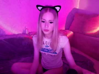 sweet_mol1y webcam model stream image