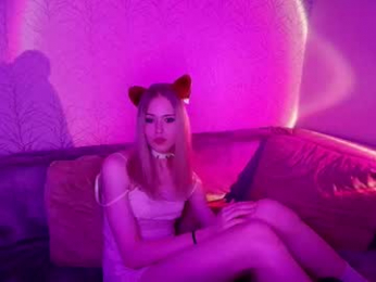 sweet_mol1y webcam model stream image