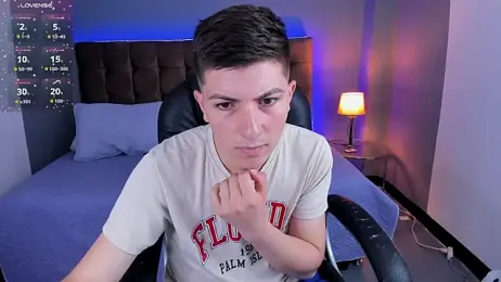 Teddy_18 webcam stripchat model stream image