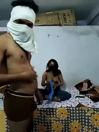 hot_wife_35 webcam model stream image