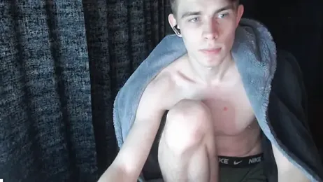 Student_Oliver webcam model stream image