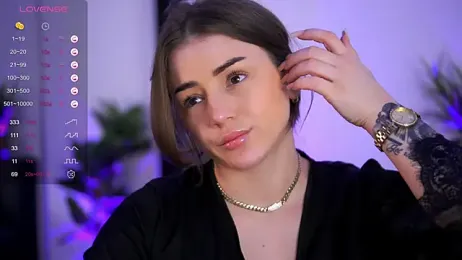 BabbyAisha webcam model stream image