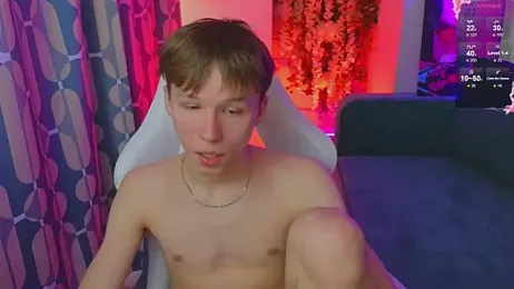 cuMte_boy webcam stripchat model stream image