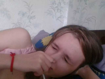 Mila23-1-1 webcam model stream image