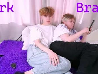 mark_brain webcam model stream image