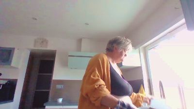 lunaria webcam cam4 model stream image