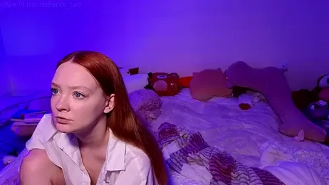 Radiants_two webcam model stream image