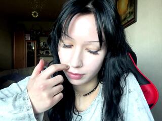 Amina Foutch webcam flirt4free model stream image