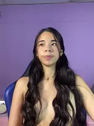AdharaMiller1 webcam model stream image