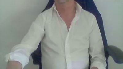 Pad_OBrian webcam model stream image