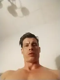 cleanBandzio webcam model stream image