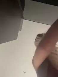Chloemillerrxx_ webcam model stream image