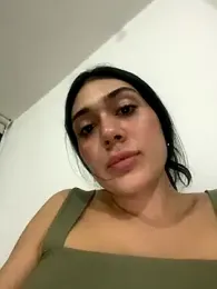 LaanaCooper webcam model stream image